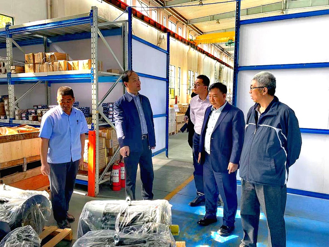 京城機電黨委副書記、總經(jīng)理王國華一行赴蘇州、寧波、溫州進行液壓行業(yè)深度調(diào)研